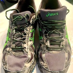 ASICS  gel size 11.5 camo